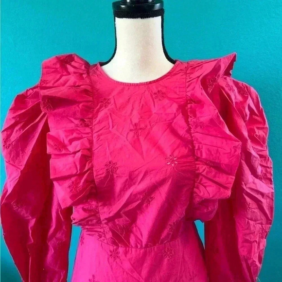 New with tags zara Pink Eyelet Embroidered maxi Dress in size small - Picture 2 of 12